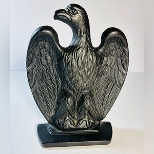 Vintage/Antique Cast Iron Eagle Door Stop